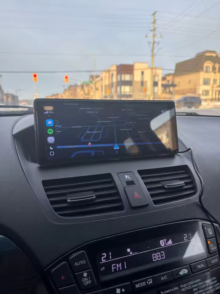 Portable Wireless CarPlay & Android Auto Screen
